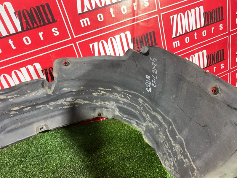 Подкрылок, 1200 рублей, Красноярск