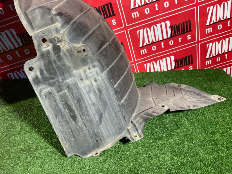 Подкрылок, 1200 рублей, Красноярск