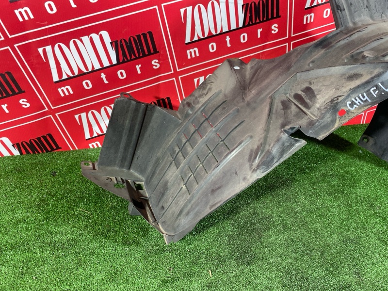 Подкрылок, 300 рублей, Красноярск