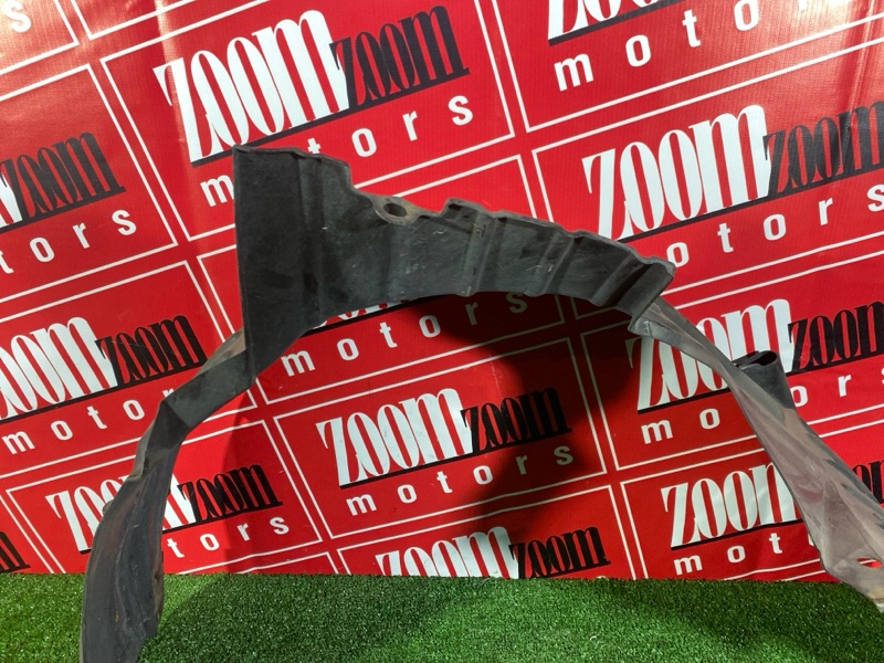 Подкрылок, 300 рублей, Красноярск