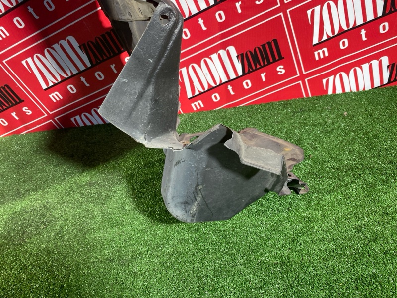 Подкрылок, 3000 рублей, Красноярск