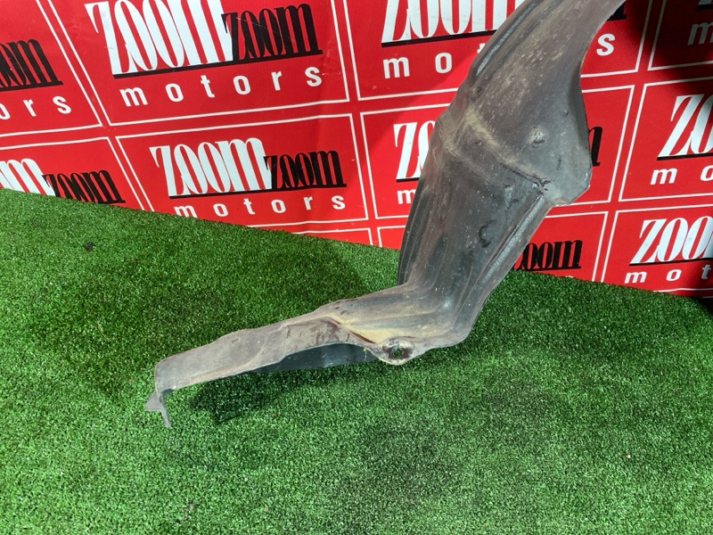 Подкрылок, 200 рублей, Красноярск