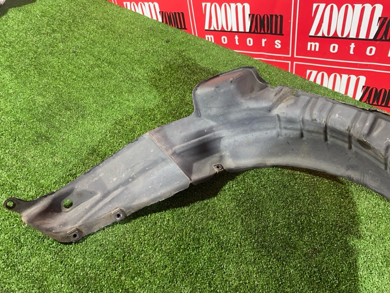 Подкрылок, 2400 рублей, Красноярск