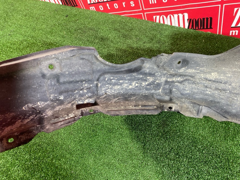 Подкрылок, 200 рублей, Красноярск