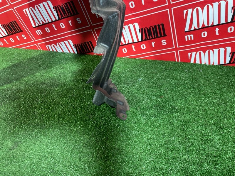 Подкрылок, 500 рублей, Красноярск