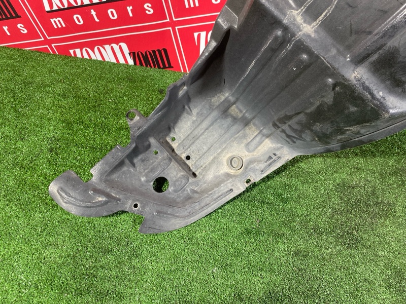 Подкрылок, 1300 рублей, Красноярск