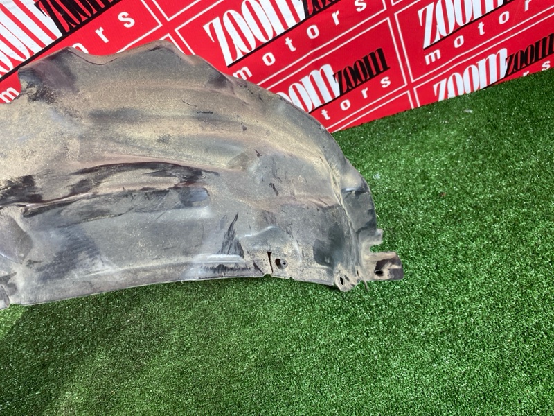 Подкрылок, 300 рублей, Красноярск