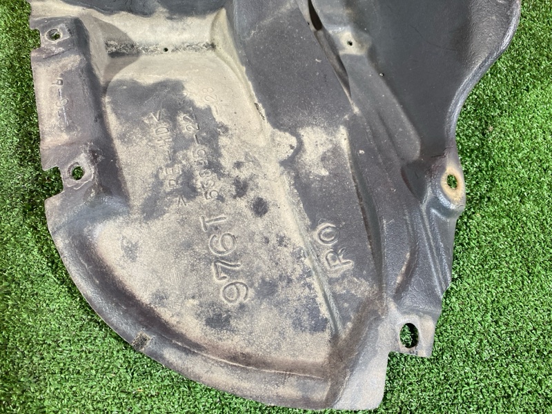 Подкрылок, 1500 рублей, Красноярск