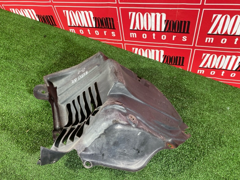 Подкрылок, 1500 рублей, Красноярск