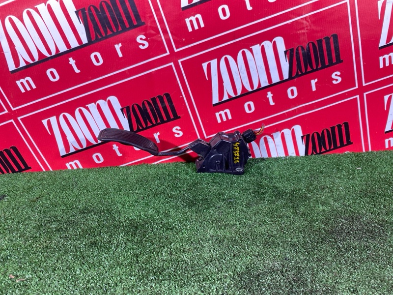 Педаль газа, 1100 рублей, Солонцы