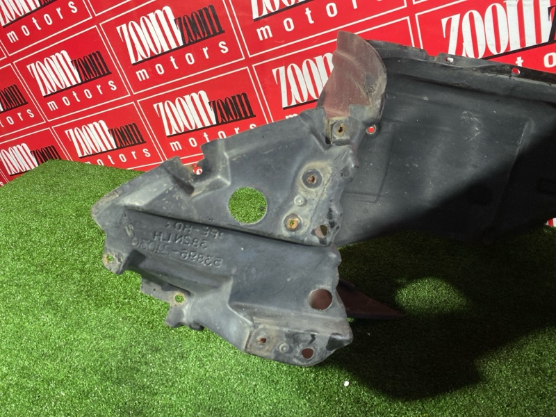 Подкрылок, 4500 рублей, Красноярск