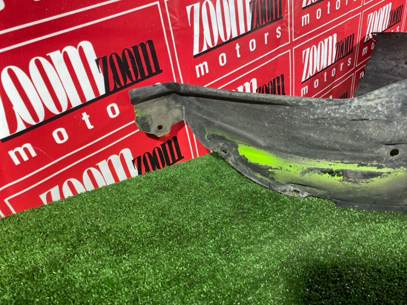 Подкрылок, 500 рублей, Красноярск