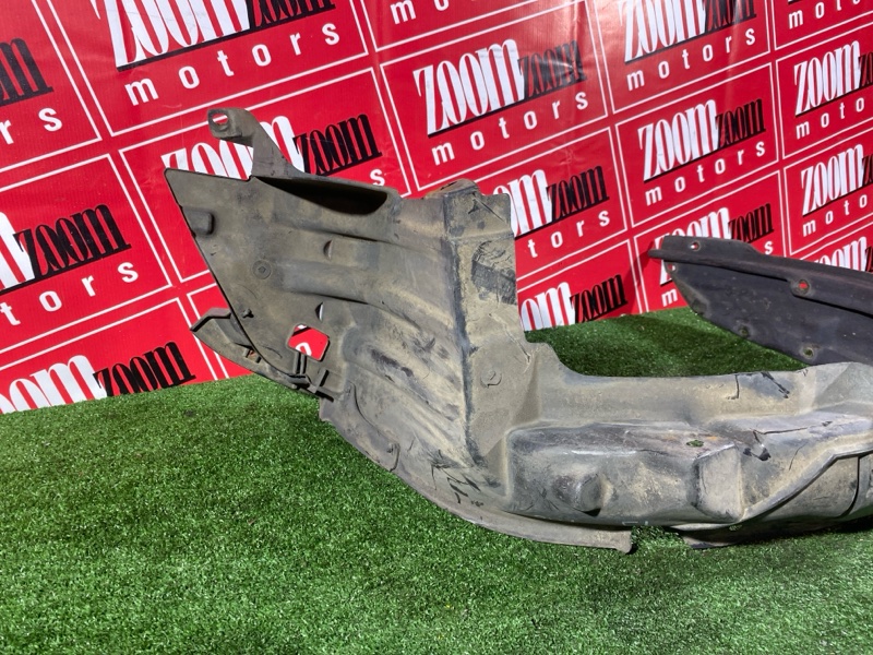 Подкрылок, 500 рублей, Красноярск