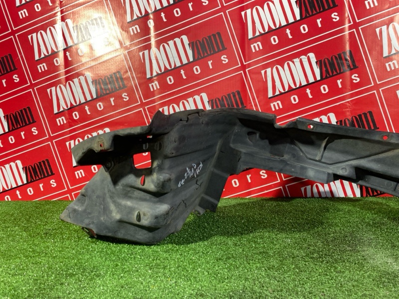 Подкрылок, 500 рублей, Красноярск