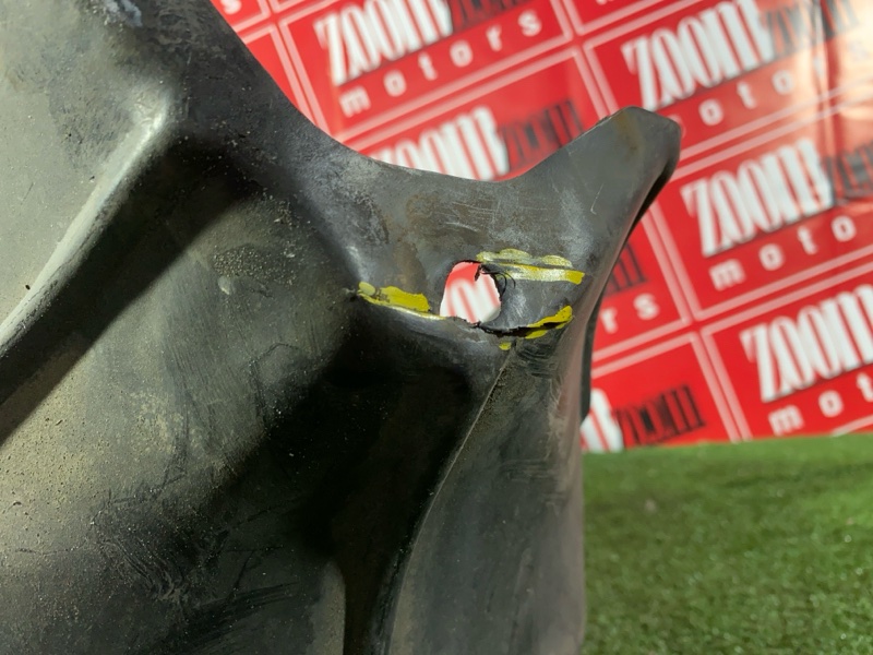 Подкрылок, 500 рублей, Красноярск