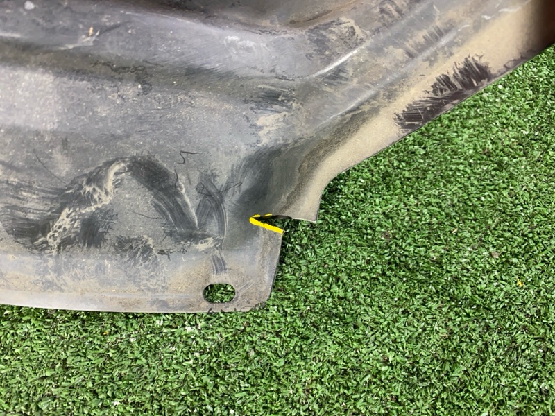 Подкрылок, 500 рублей, Красноярск