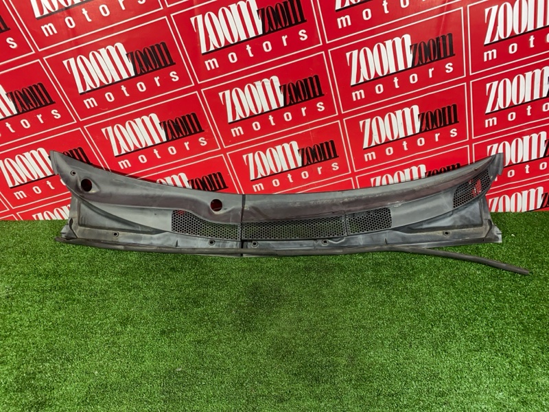 Решетка под лобовое стекло, 1000 рублей, Красноярск