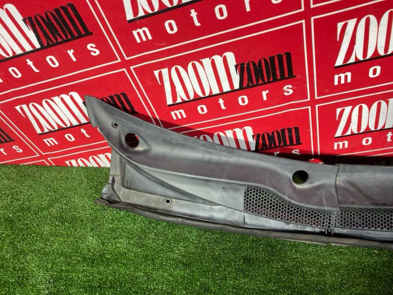 Решетка под лобовое стекло, 1000 рублей, Красноярск