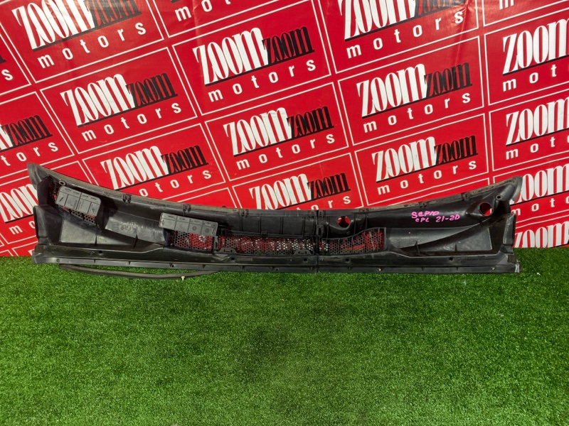 Решетка под лобовое стекло, 1000 рублей, Красноярск