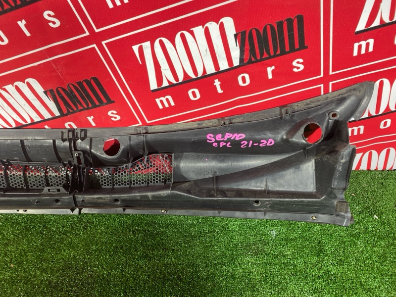 Решетка под лобовое стекло, 1000 рублей, Красноярск