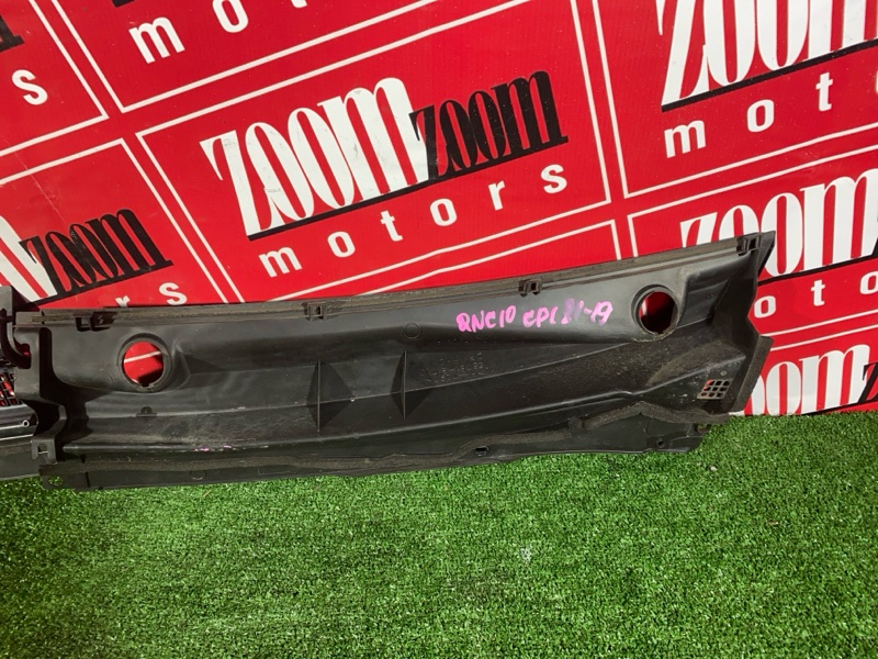 Решетка под лобовое стекло, 1000 рублей, Красноярск