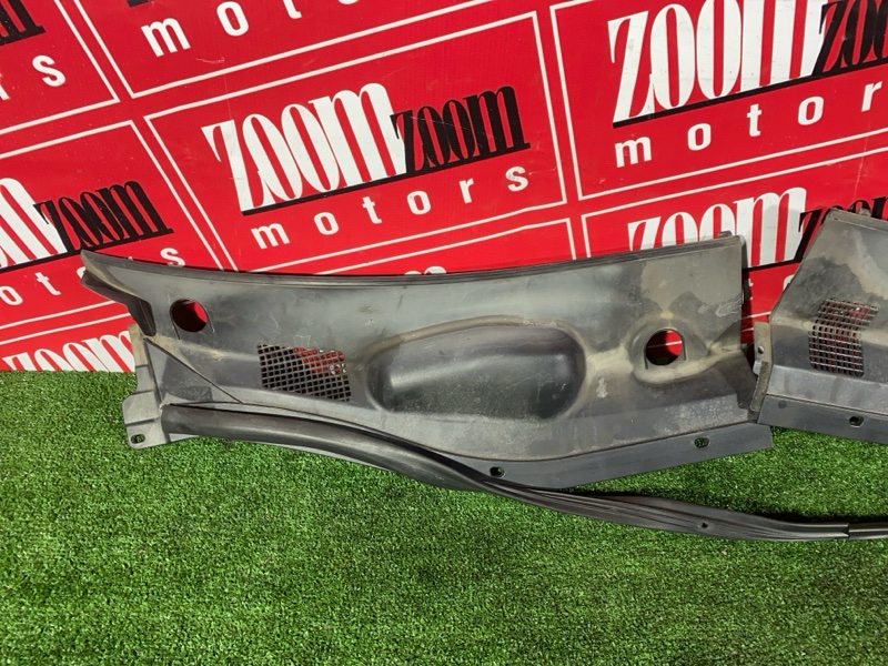 Решетка под лобовое стекло, 500 рублей, Красноярск