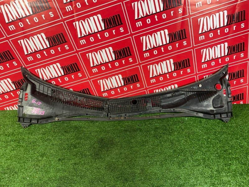 Решетка под лобовое стекло, 1000 рублей, Красноярск