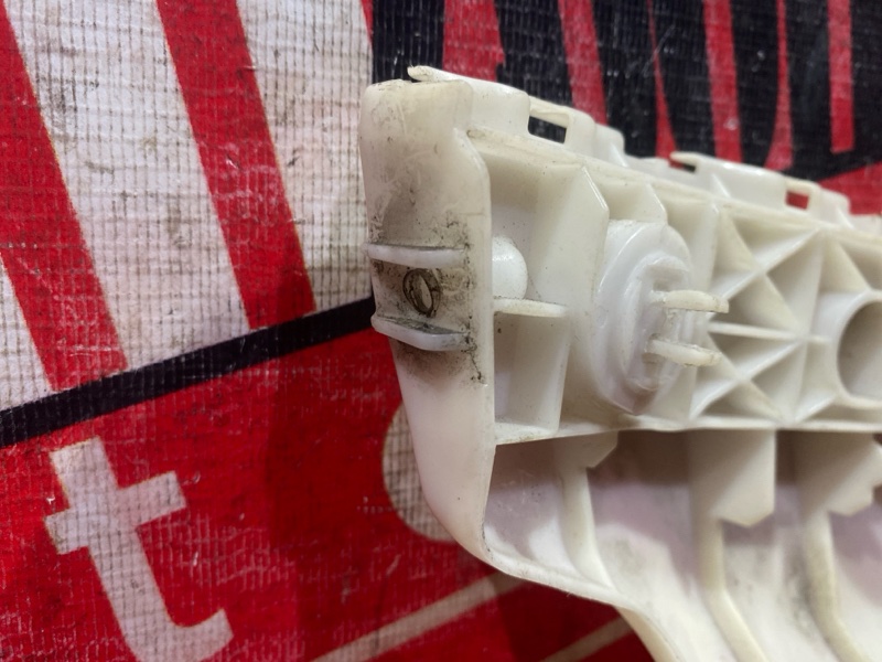 Кронштейн бампера, 700 рублей, Красноярск