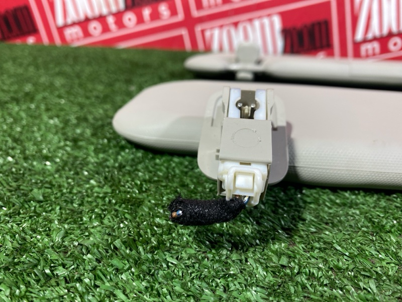 Солнцезащитный козырек, 1000 рублей, Красноярск