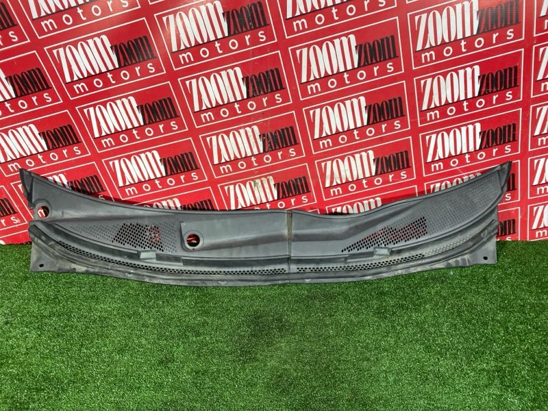 Решетка под лобовое стекло, 1000 рублей, Красноярск