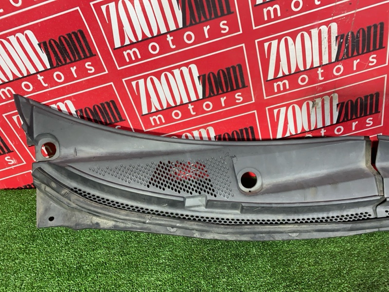 Решетка под лобовое стекло, 1000 рублей, Красноярск