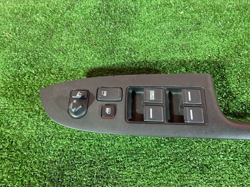 Блок управления стеклоподъемниками, 700 рублей, Красноярск