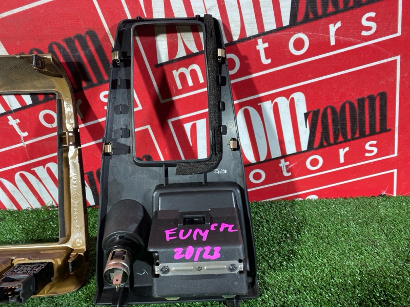 Рамка магнитолы, 1900 рублей, Солонцы