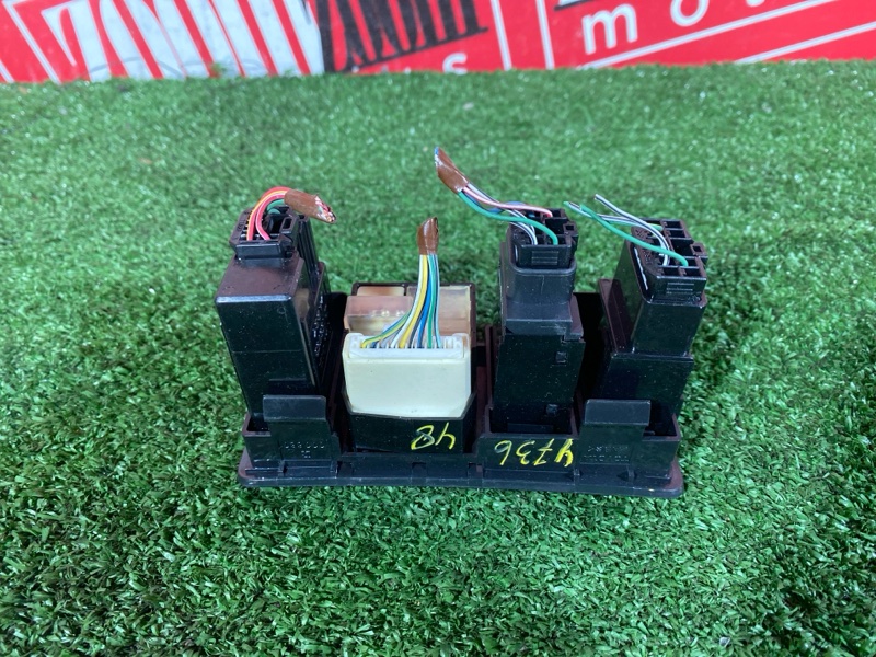 Блок управления зеркалами, 800 рублей, Красноярск