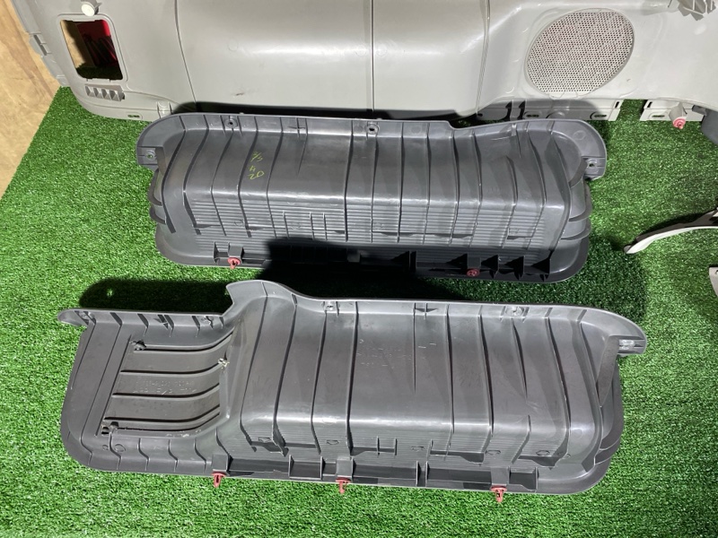 Обшивка багажника, 21900 рублей, Солонцы