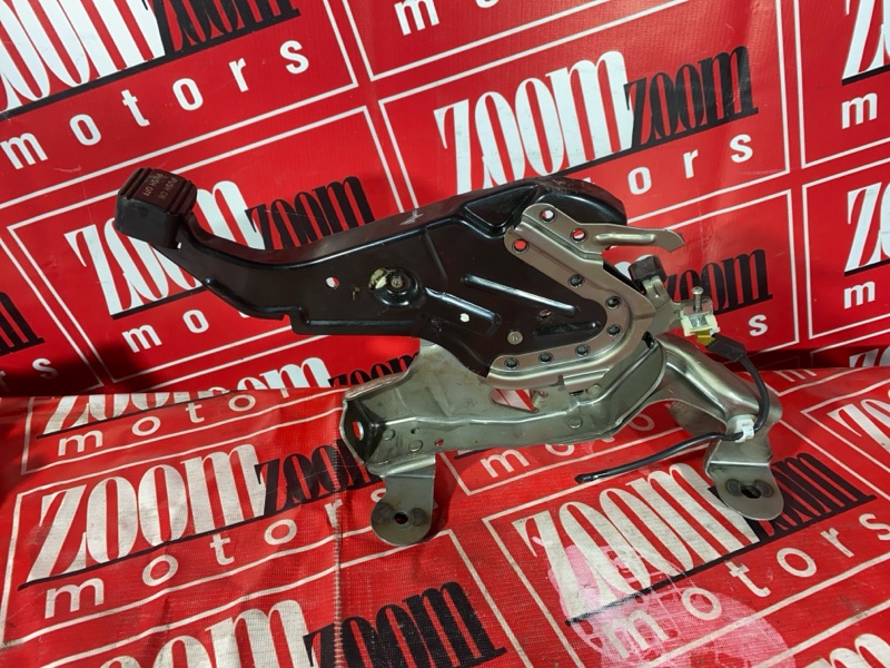 Педаль тормоза, 1000 рублей, Солонцы