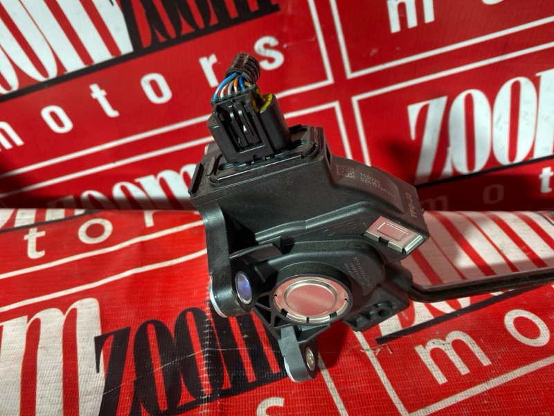 Педаль газа, 500 рублей, Солонцы