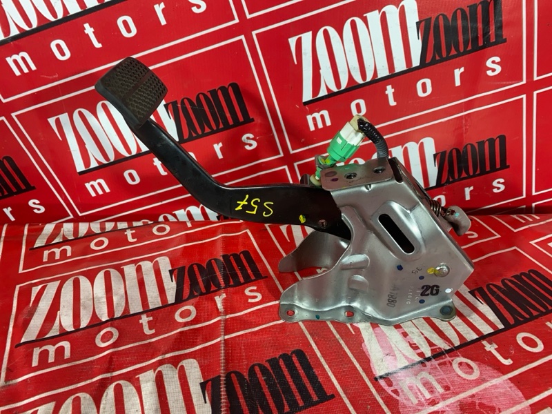 Педаль тормоза, 1000 рублей, Солонцы