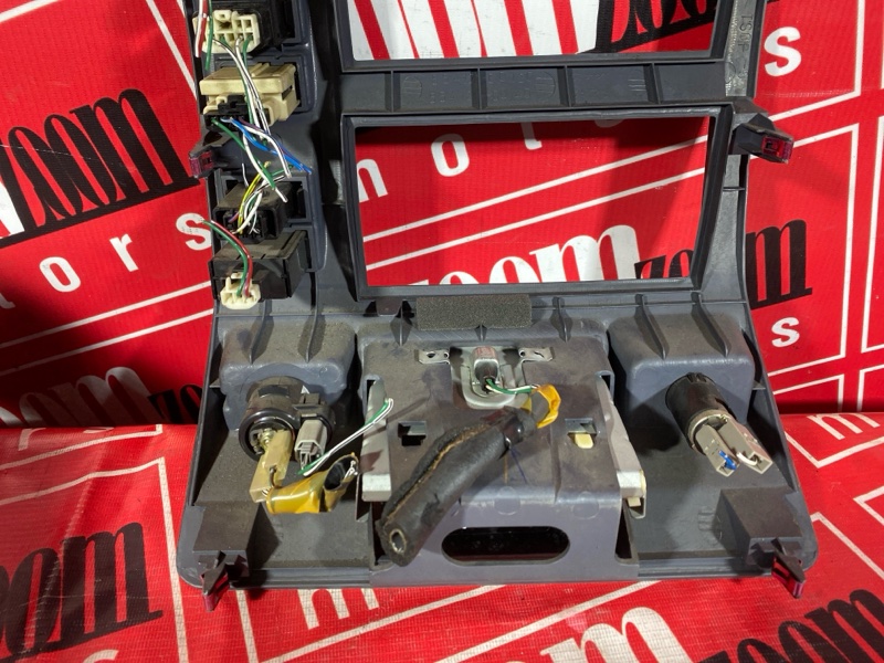 Рамка магнитолы, 6700 рублей, Солонцы