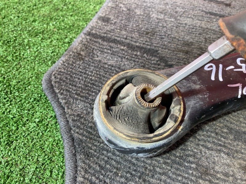 Рычаг подвески нижний, 1600 рублей, Солонцы