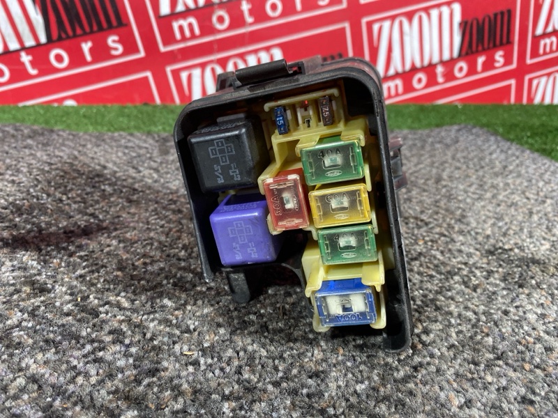 Блок реле и предохранителей, 1000 рублей, Красноярск