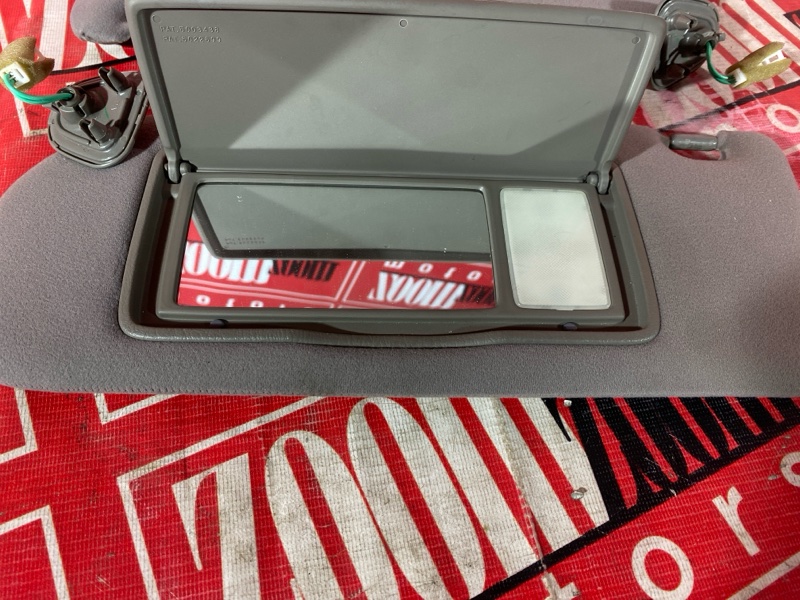 Солнцезащитный козырек, 1000 рублей, Красноярск