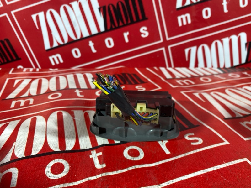 Блок управления стеклоподъемниками, 1000 рублей, Красноярск