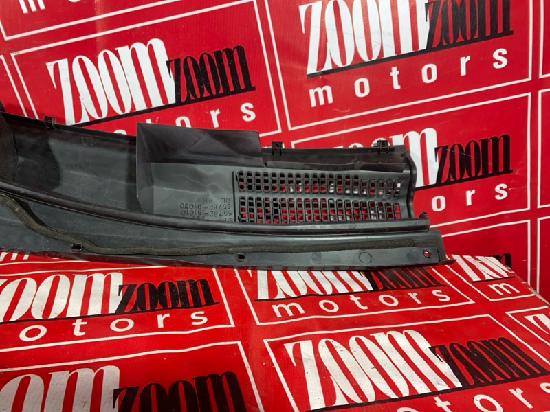 Решетка под лобовое стекло, 1000 рублей, Красноярск