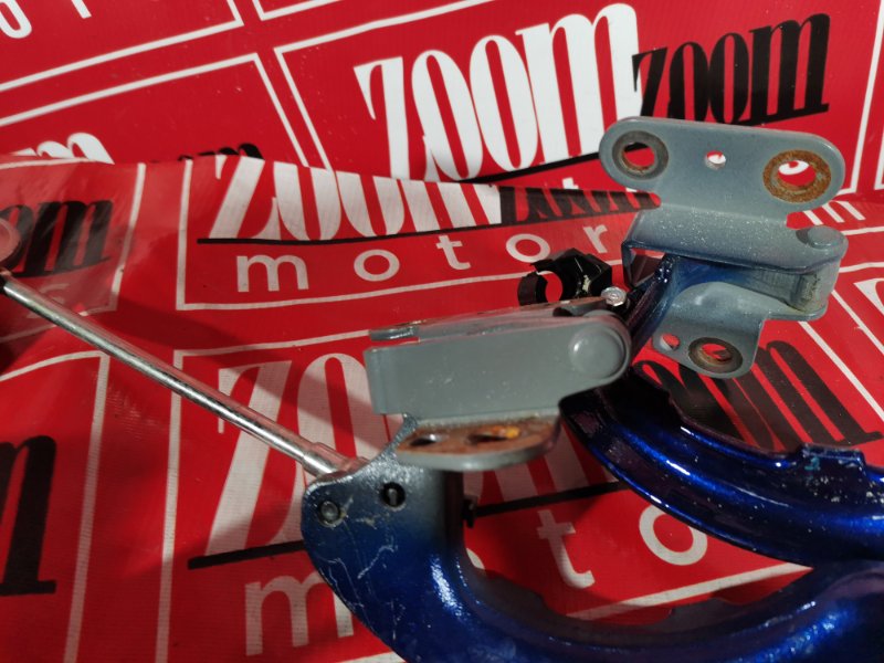 Кронштейн двери, 2900 рублей, Красноярск