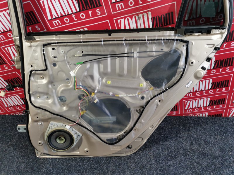 Дверь боковая, 5300 рублей, Красноярск