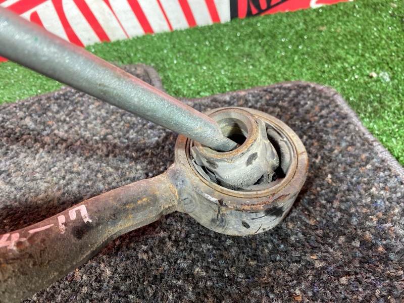 Рычаг подвески нижний, 2500 рублей, Солонцы