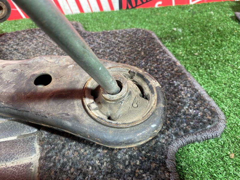 Рычаг подвески нижний, 1600 рублей, Солонцы