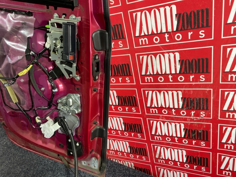 Дверь боковая, 24000 рублей, Красноярск