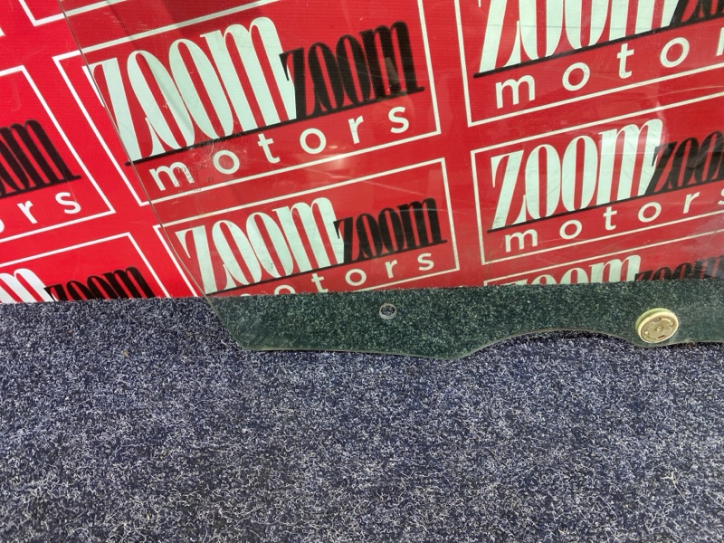 Стекло боковое, 9100 рублей, Красноярск